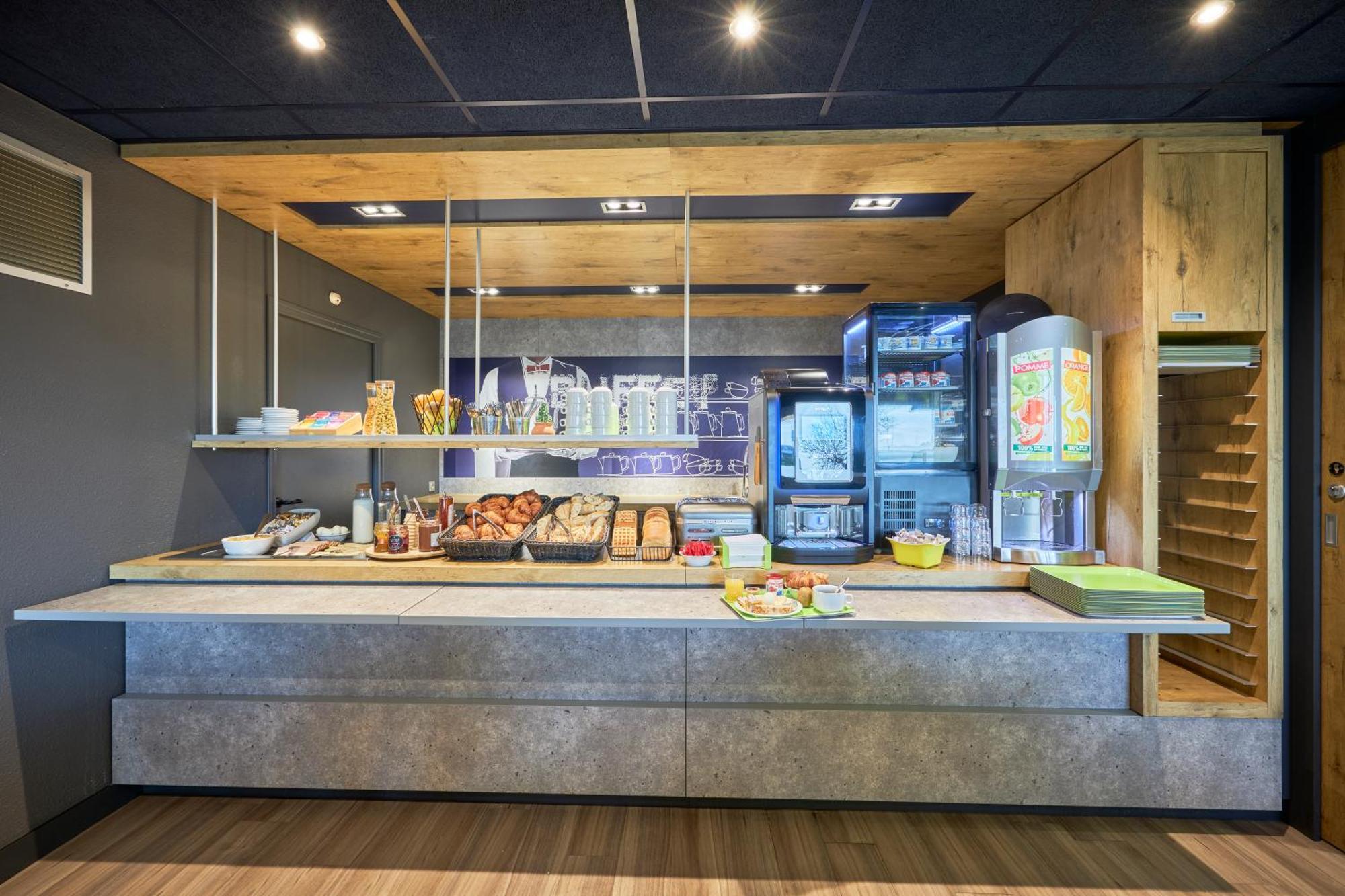 Ibis Budget Lisieux Εξωτερικό φωτογραφία